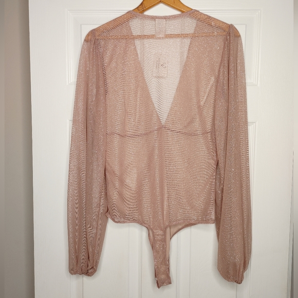 WINDSOR Shimmer Babe Bubble Sleeve Bodysuit, Tan (looks more Blush pink) L - Picture 8 of 12